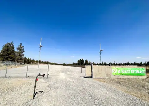 Stackhouse Storage - Boat & RV Storage in Bend, OR