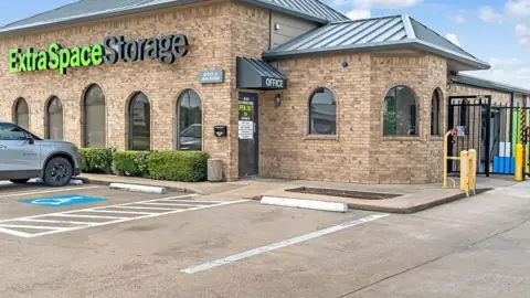 Extra Space Storage in Houston, TX