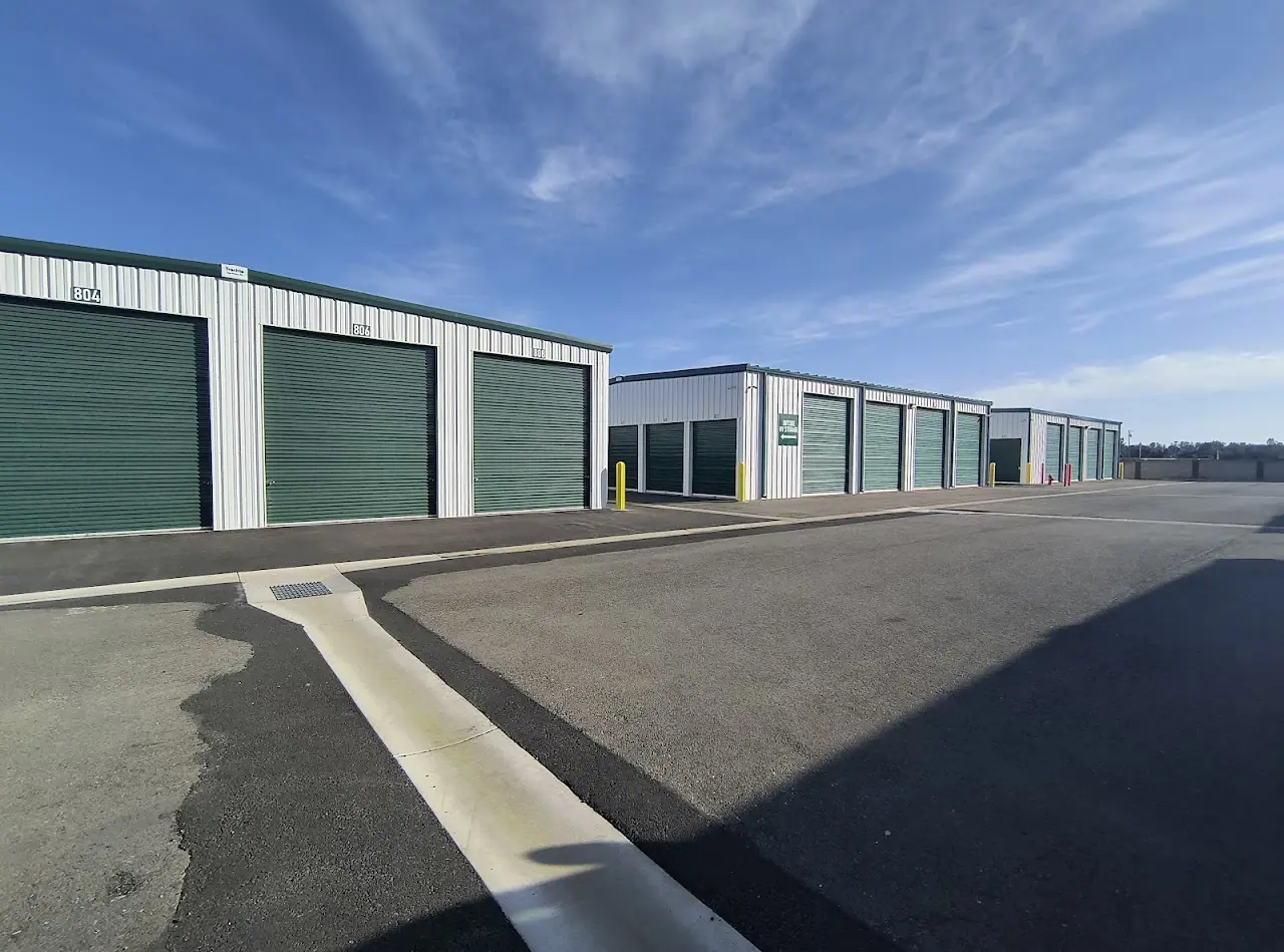 Avalon Storage - Redding Storage Facility, RV storage in Redding