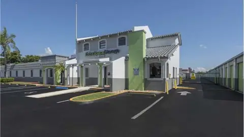 Extra Space Storage in Miami, FL