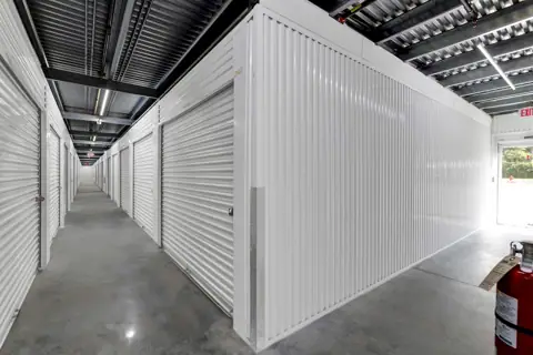 Prime Storage photo 2