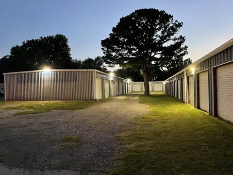 J & B Storage, LLC in Sand Springs, OK