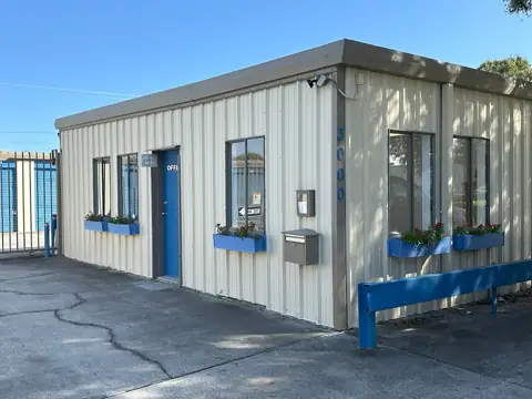 Aero Self-Storage photo 2