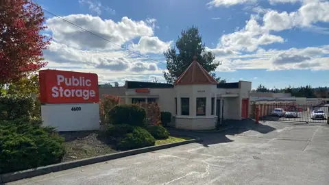Public Storage in Lynnwood, WA