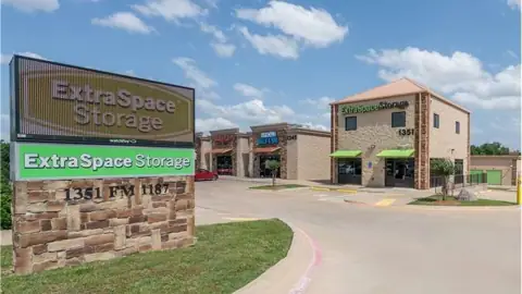 Extra Space Storage in Mansfield, TX