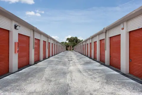 Public Storage photo 2