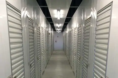 Public Storage photo 2