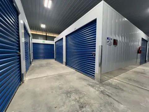 Premier Storage photo 2