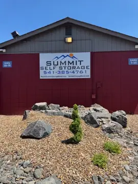 Summit Self Storage in Bend, OR