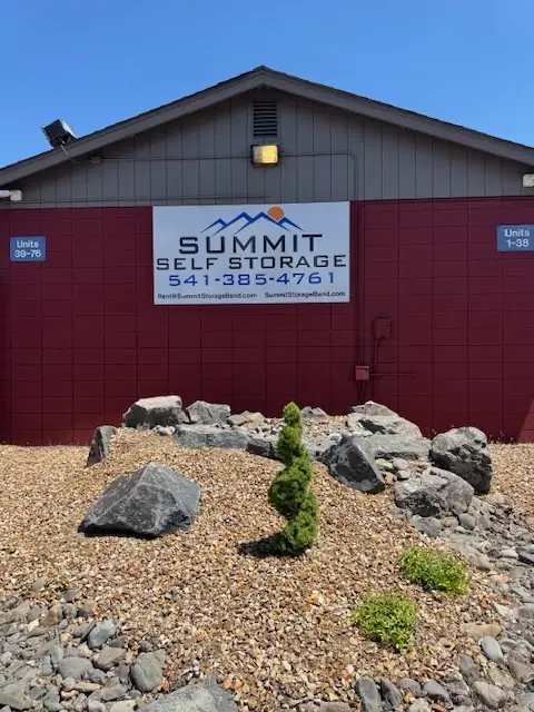 Summit Self Storage, RV storage in Bend