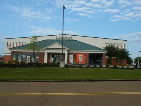 Self-Storage at U-Haul in Southaven, MS