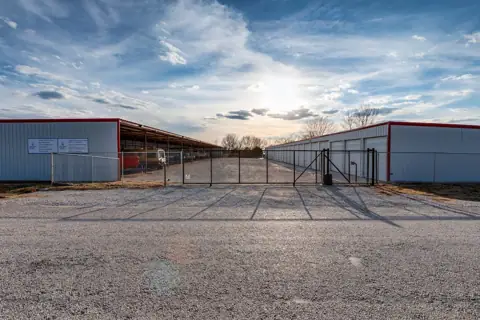 Dry Dock & Lock - Boat & RV Storage in Graford, TX
