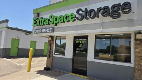 Extra Space Storage in Dallas, TX