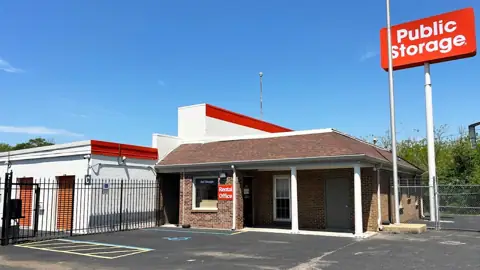 Public Storage in Anniston, AL