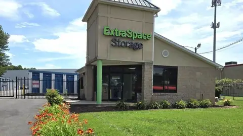 Extra Space Storage in Charlotte, NC