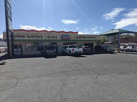 U-Haul Trailer Hitch Super Center of Bulldog Blvd in Provo, UT