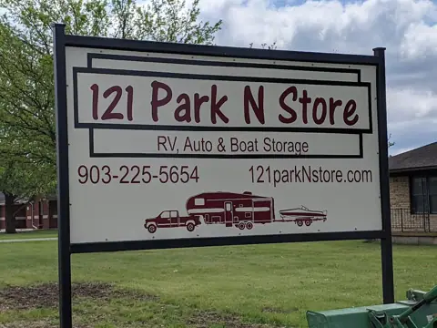 121 Park N Store in Van Alstyne, TX