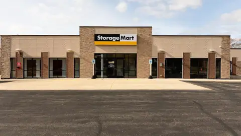 StorageMart in Franklin, WI