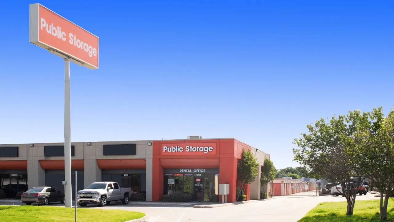 Public Storage, RV storage in Irving