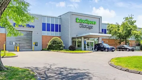 Extra Space Storage in Stamford, CT