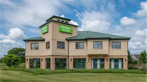 Extra Space Storage in North Aurora, IL