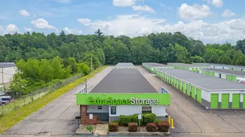 Extra Space Storage in Saratoga Springs, NY