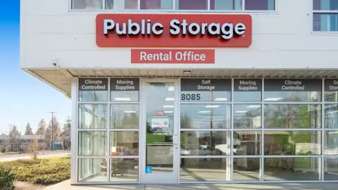 Public Storage in Portland, OR
