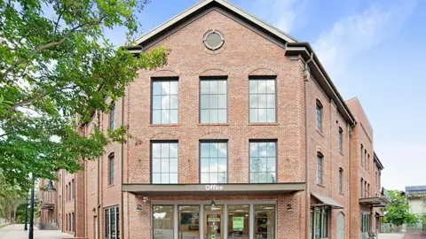 Extra Space Storage in Roswell, GA
