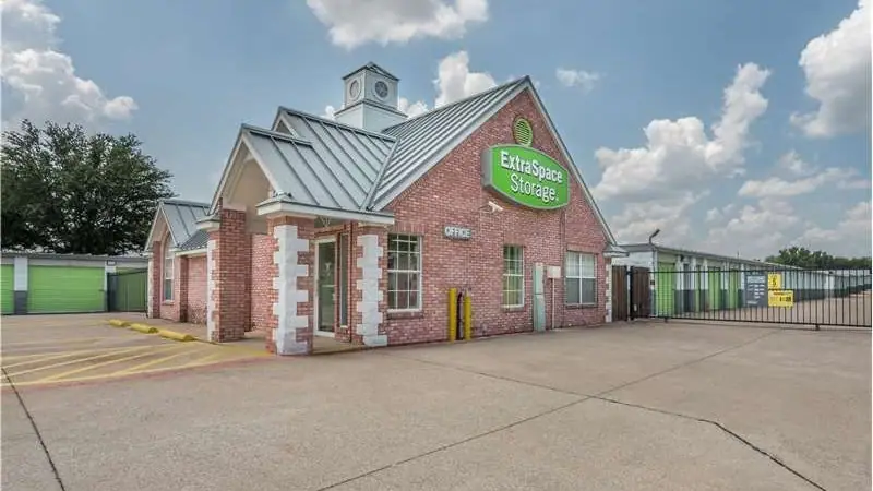Extra Space Storage, RV storage in Grapevine