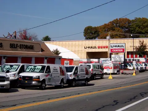 U-Haul Moving & Storage of Warwick in Warwick, RI