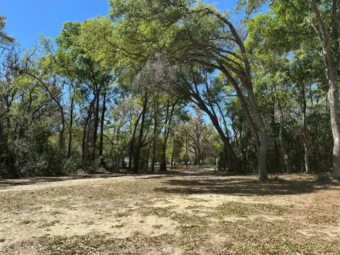 132nd Ln RV & Boat Storage in Summerfield, FL
