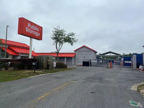 Public Storage photo 2