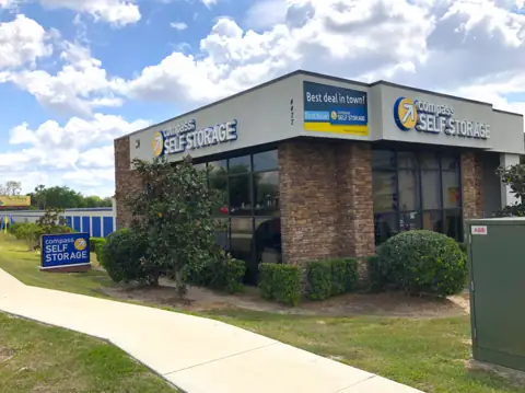 Compass Self Storage in Oxford, FL