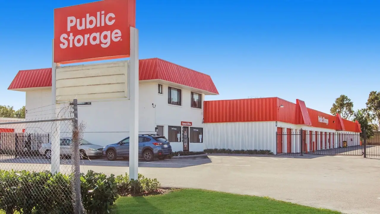 Public Storage, RV storage in Naples