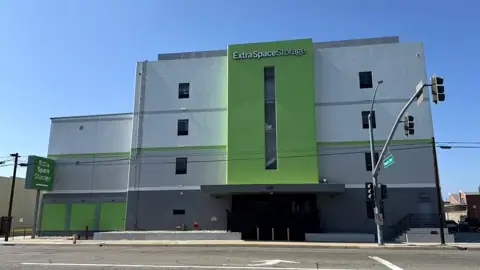 Extra Space Storage in Long Beach, CA