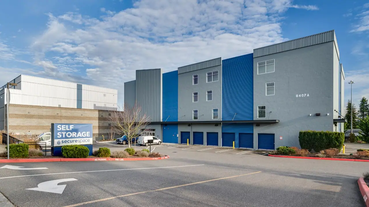 SecureSpace Self Storage Everett, RV storage in Everett