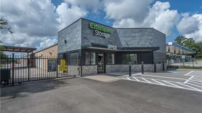 Extra Space Storage, RV storage in Spring
