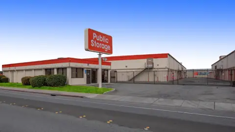 Public Storage in Redwood City, CA