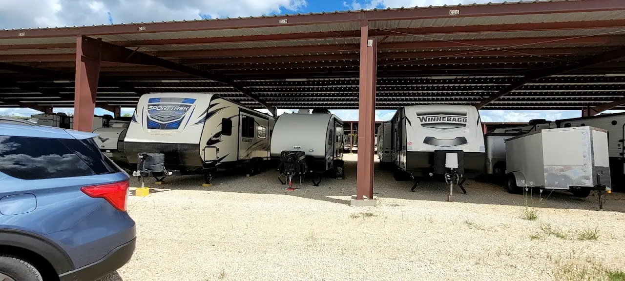 B & C Storage, RV storage in Maxwell