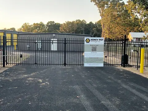 Honey Pot Storage Co. in Mountain Home, AR