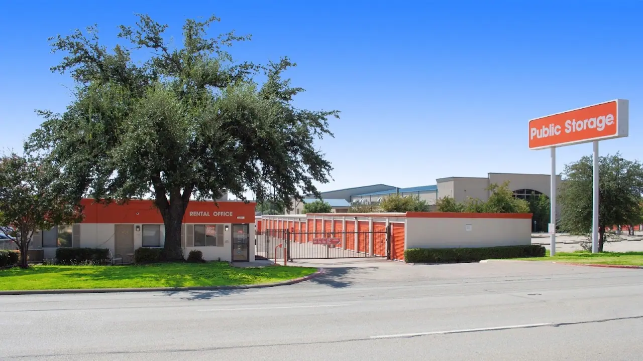 Public Storage, RV storage in Arlington