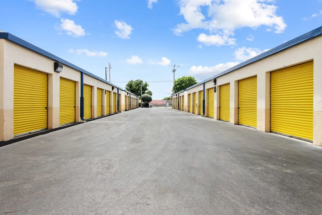 US Storage Centers, RV storage in Hialeah