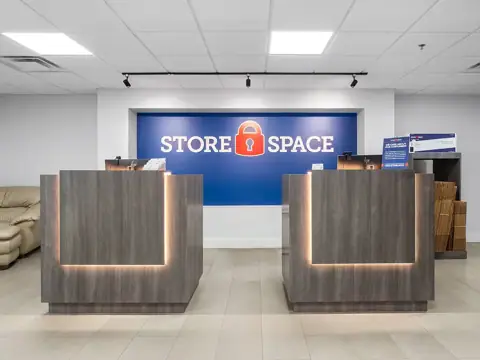 Store Space Self Storage in Battle Creek, MI