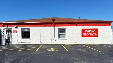 Public Storage in Milwaukee, WI