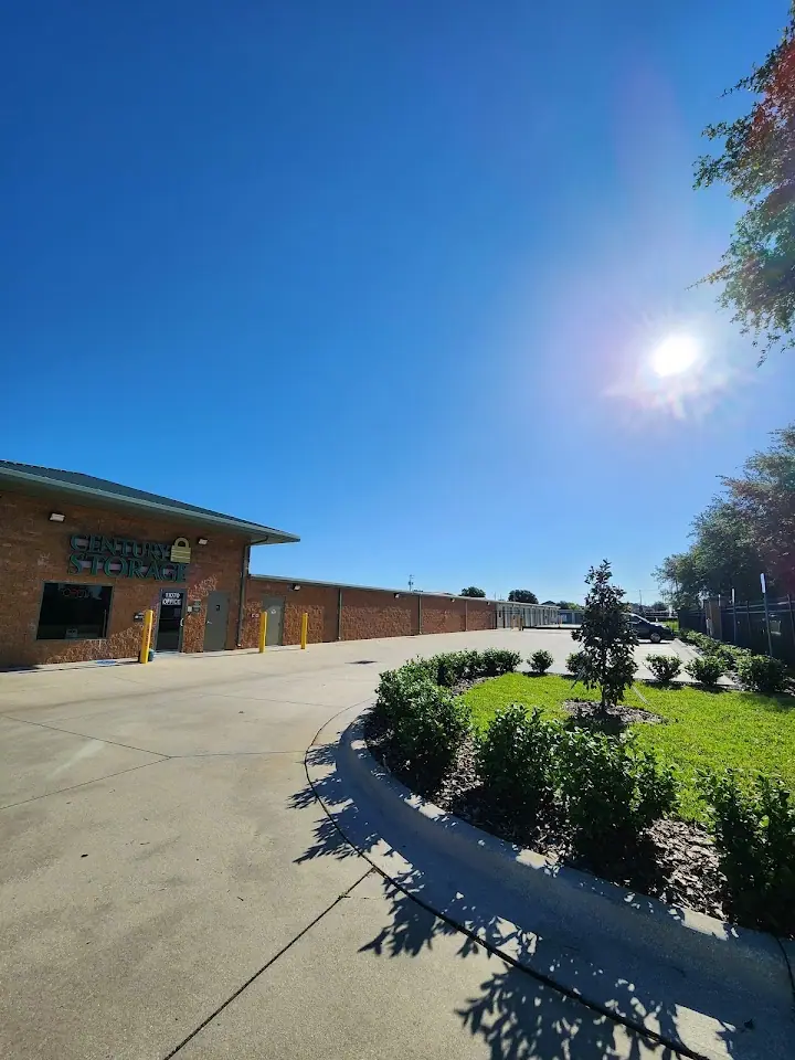 Century Storage, RV storage in Riverview