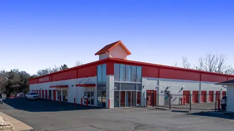 Public Storage in Herndon, VA