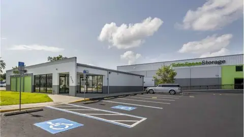 Extra Space Storage in Tampa, FL