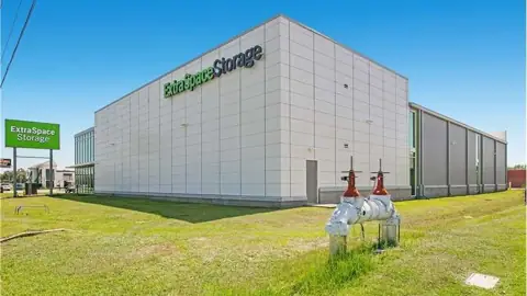 Extra Space Storage in Foley, AL