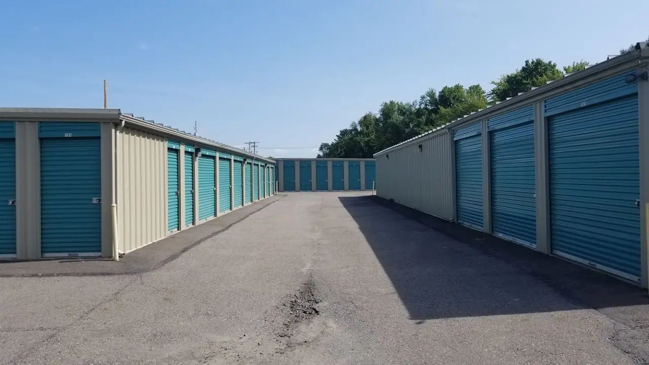 Self Storage Station, RV storage in Exeter
