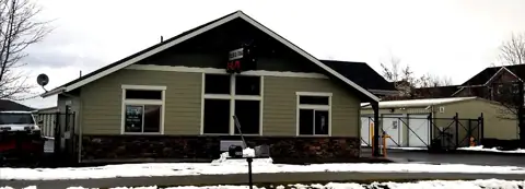 Poleline Self Storage photo 2